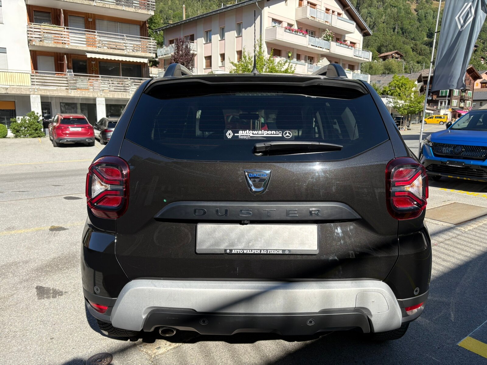DACIA Duster TCe 150 Prest. 4x4, Benzin, Occasion / Gebraucht, Handschaltung - 6