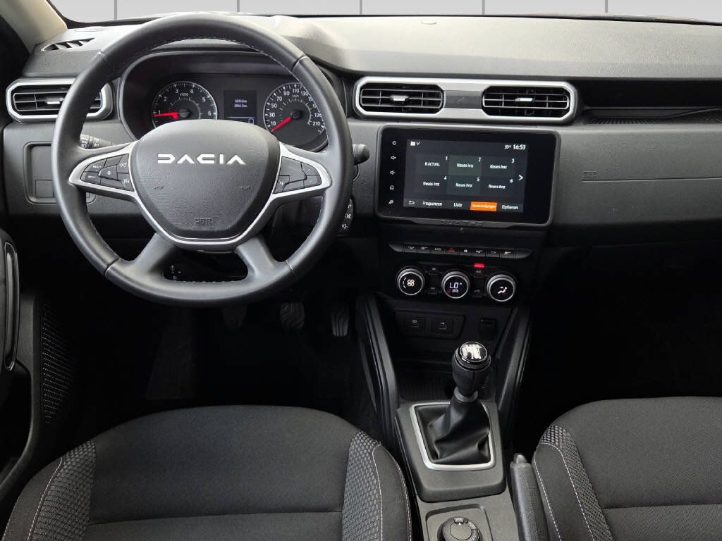 DACIA Duster 1.3 TCe 150 Journey 4WD, Petrol, Second hand / Used, Manual - 5