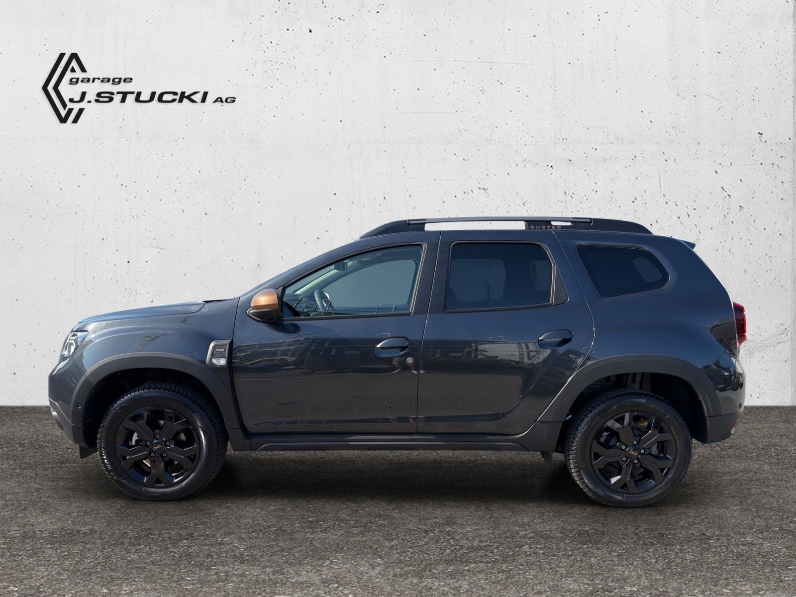 DACIA Duster TCe 150 Extreme EDC, Benzin, Occasion / Gebraucht, Automatik - 2
