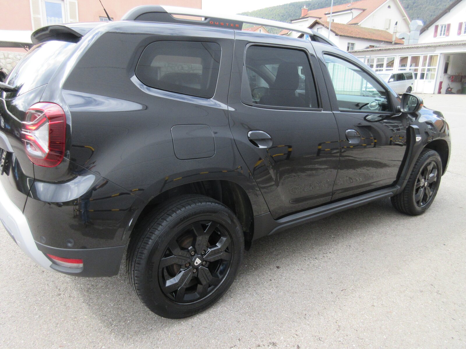 DACIA Duster TCe 150 Prestige EDC 4x2, Petrol, Second hand / Used, Automatic - 7