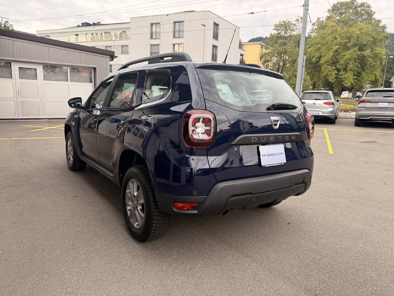 DACIA Duster 1.6 Comfort, Petrol, Second hand / Used, Manual - 4