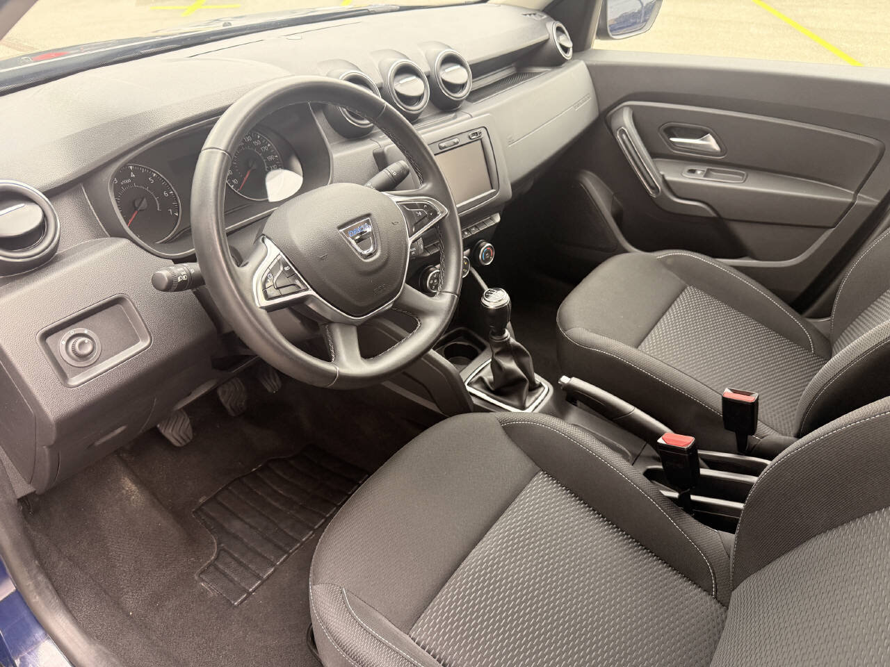 DACIA Duster 1.6 Comfort, Petrol, Second hand / Used, Manual - 7