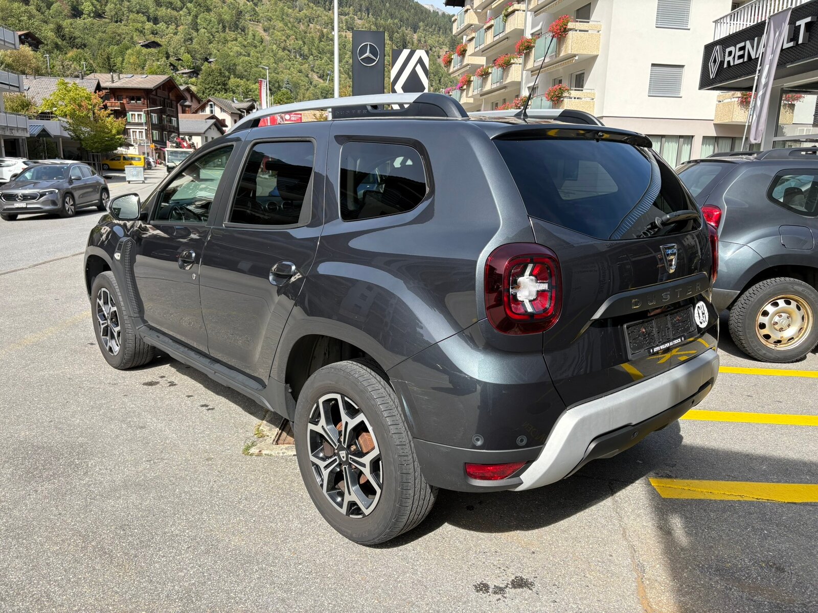 DACIA Duster dCi 115 Prestige 4x4, Diesel, Occasion / Gebraucht, Handschaltung - 7