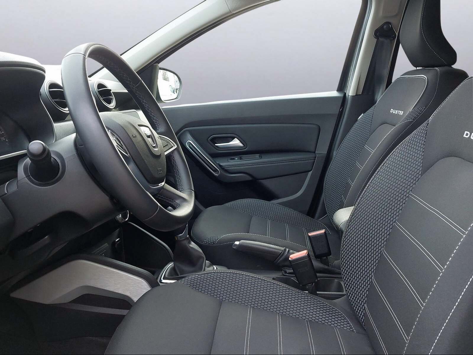 DACIA Duster 1.3 TCe 150 Prestige EDC, Essence, Occasion / Utilisé, Automatique - 5