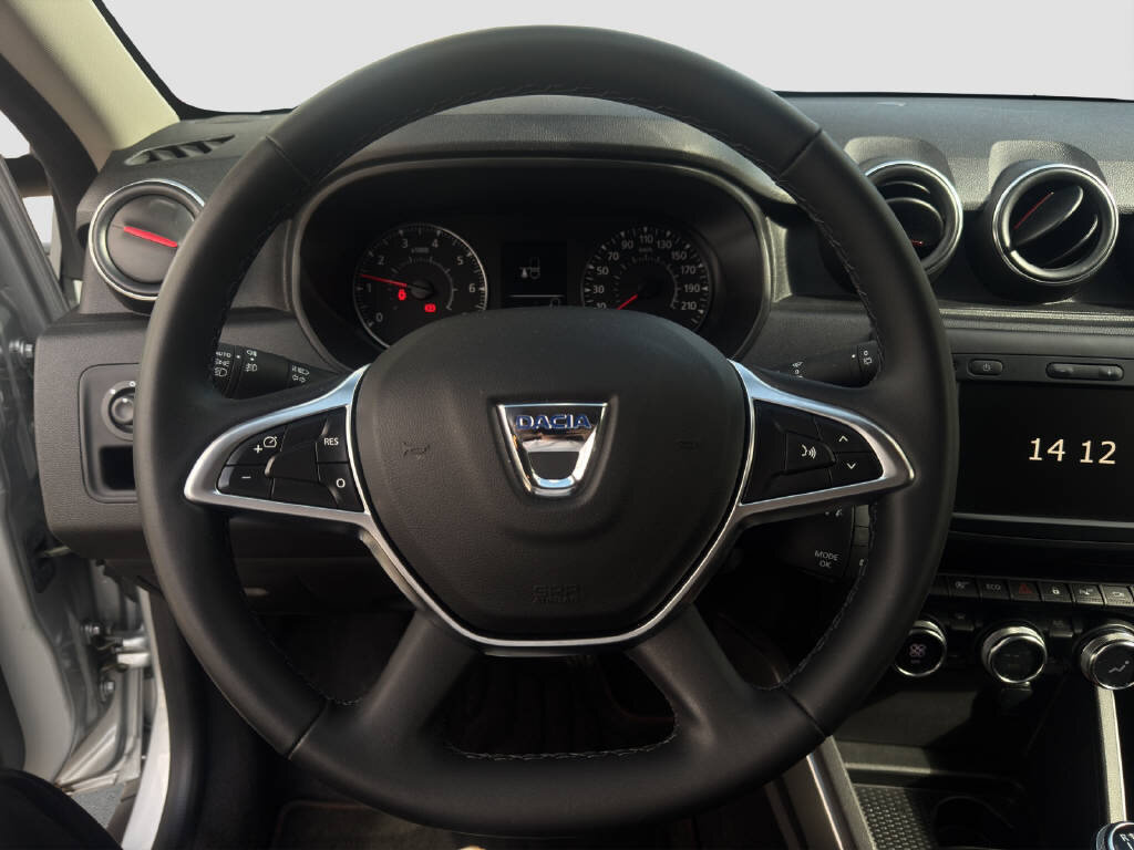 DACIA Duster 1.3 TCe 150 Ultimate, Benzin, Occasion / Gebraucht, Handschaltung - 7