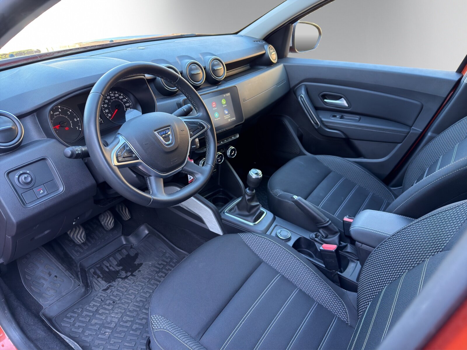 DACIA Duster 1.5 Blue dCi Prestige 4WD, Diesel, Occasion / Utilisé, Manuelle - 6