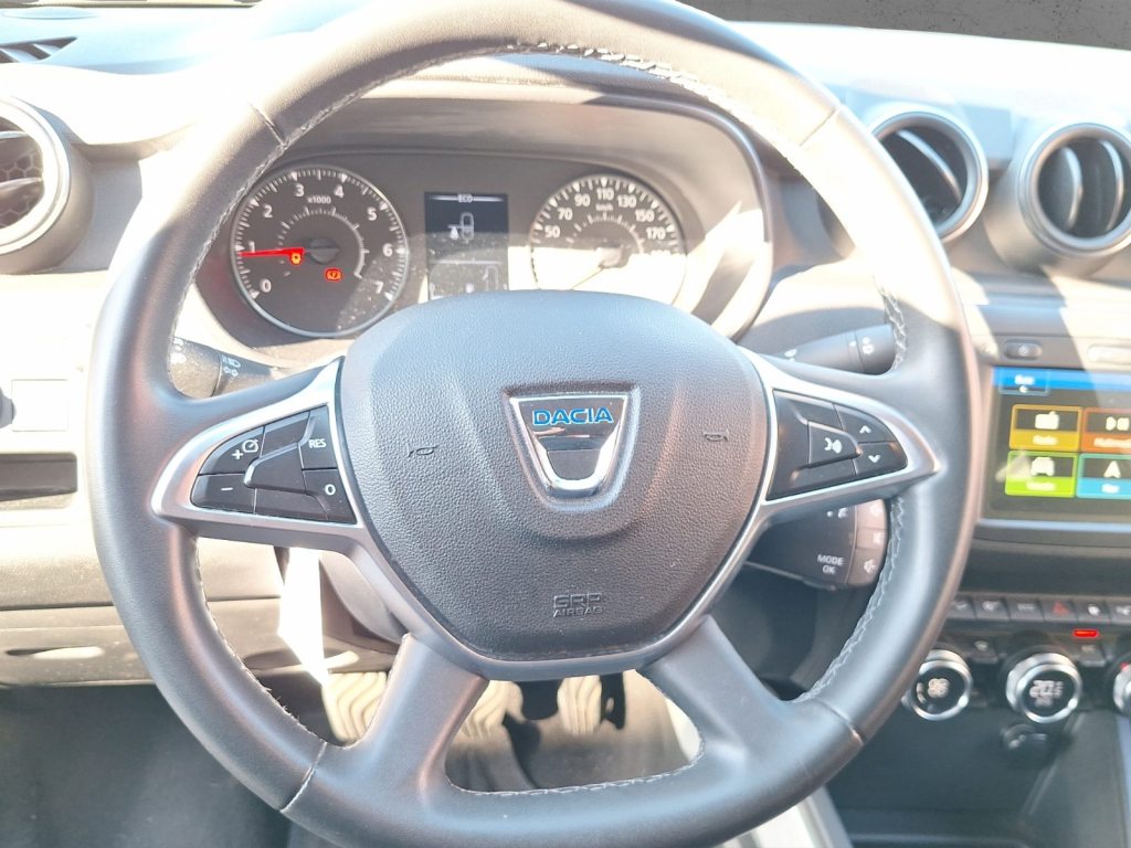 DACIA DUSTER 1.3 TCe Celebration 4WD, Essence, Occasion / Utilisé, Manuelle - 7