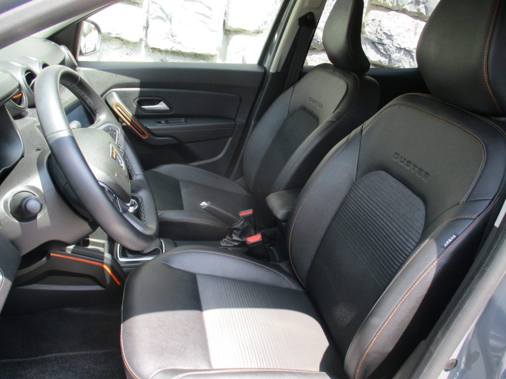 DACIA DUSTER 1.3 TCe 150 Extreme 4WD, Essence, Occasion / Utilisé, Manuelle - 5