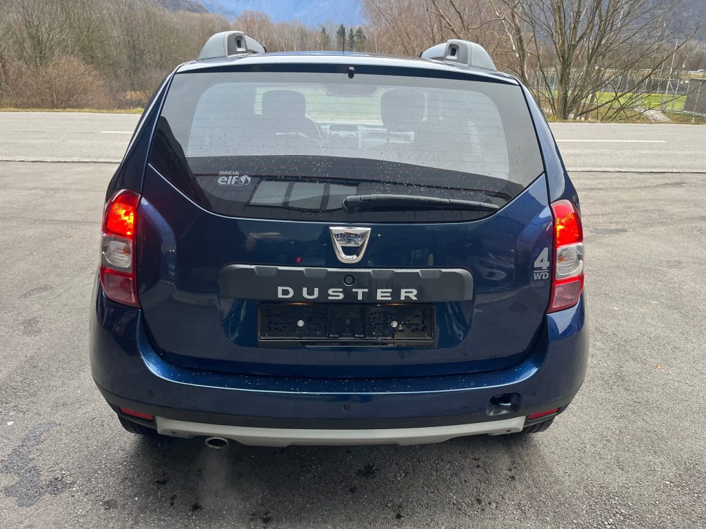 DACIA Duster 1.2 TCe FmF Strongm.R 4x4 S/S, Petrol, Second hand / Used, Manual - 4