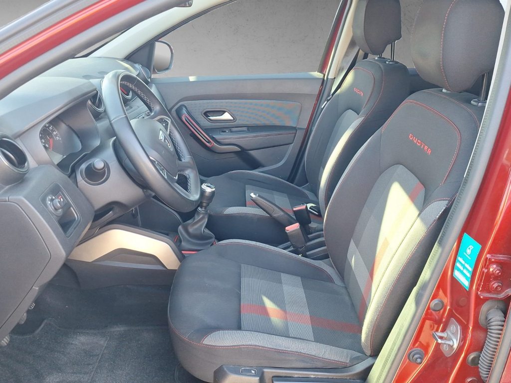 DACIA DUSTER 1.3 TCe 150 Ultimate 4WD, Essence, Occasion / Utilisé, Manuelle - 6
