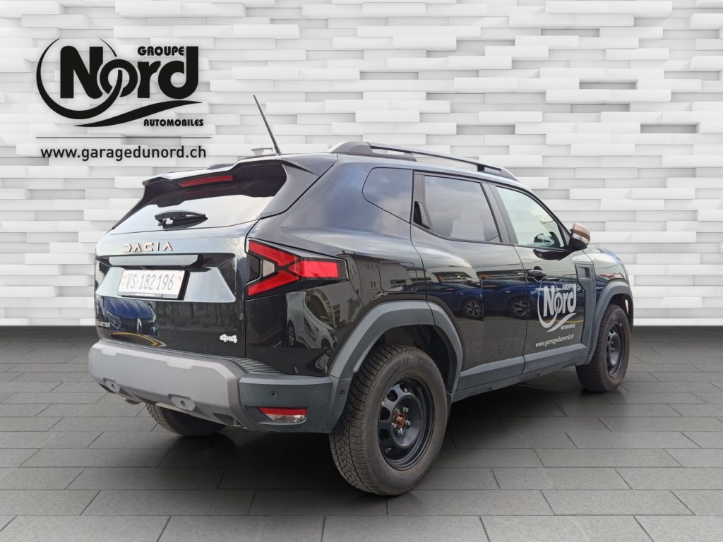 DACIA DUSTER 1.2 TCe Extreme 4WD, Mild-Hybrid Petrol/Electric, Ex-demonstrator, Manual - 2