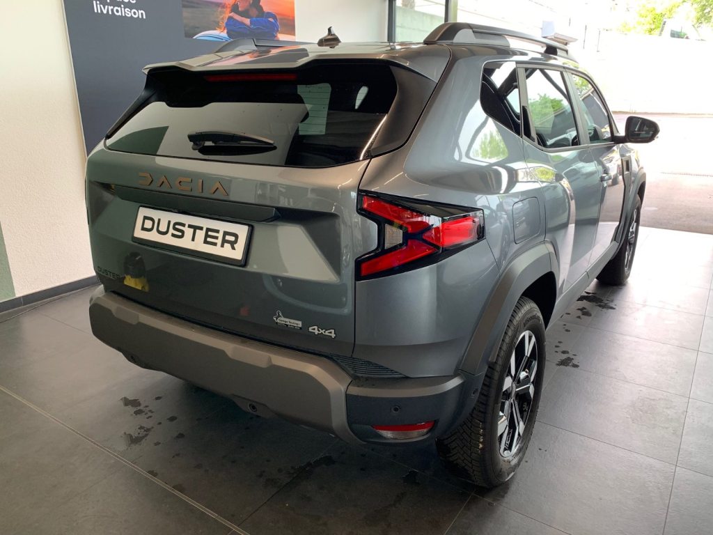 DACIA DUSTER 1.2 TCe Extreme 4WD, Mild-Hybrid Benzin/Elektro, Vorführwagen, Handschaltung - 4