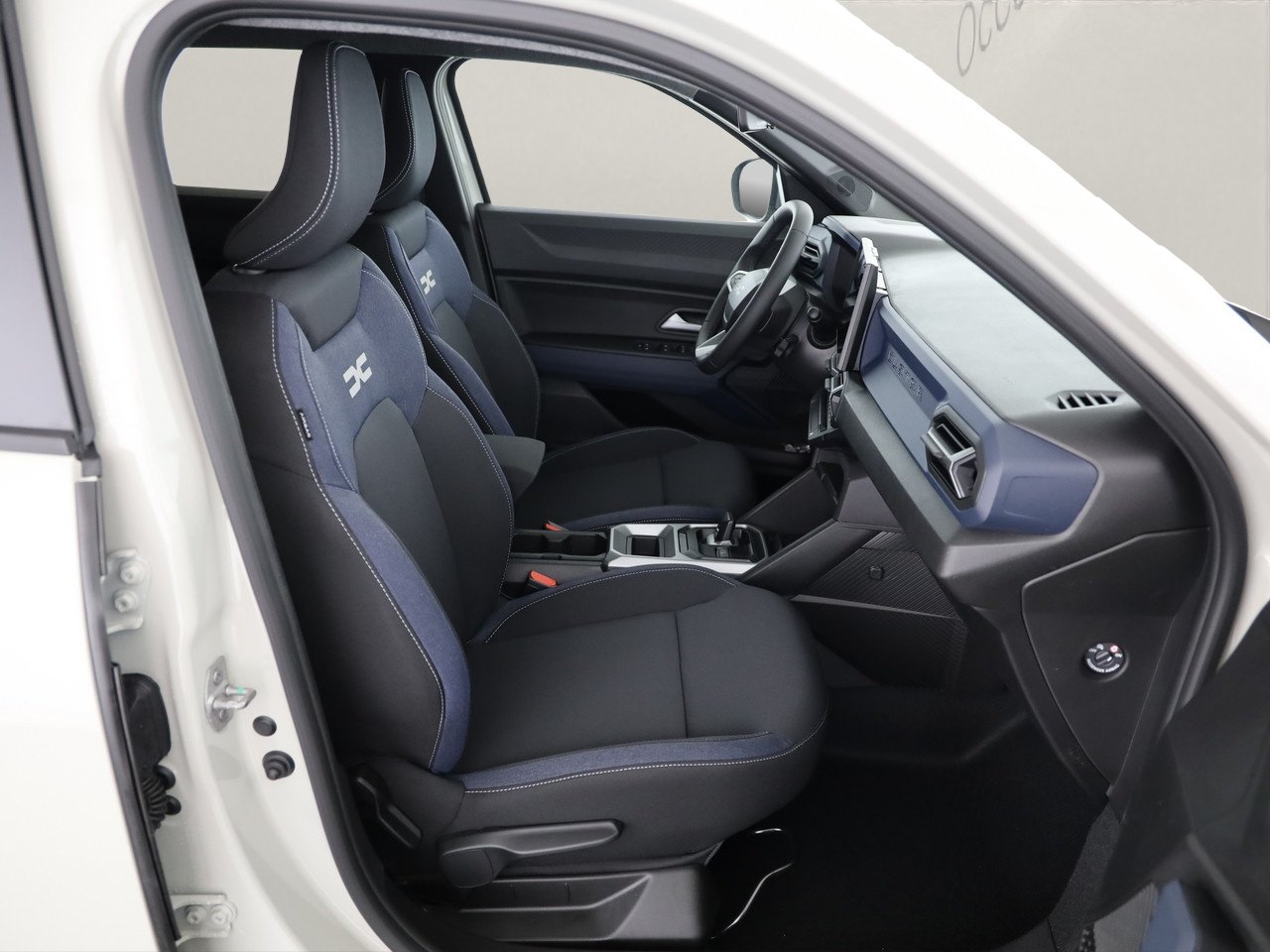 DACIA Duster 1.6 Hybrid Journey, Voll-Hybrid Benzin/Elektro, Vorführwagen, Automatik - 7