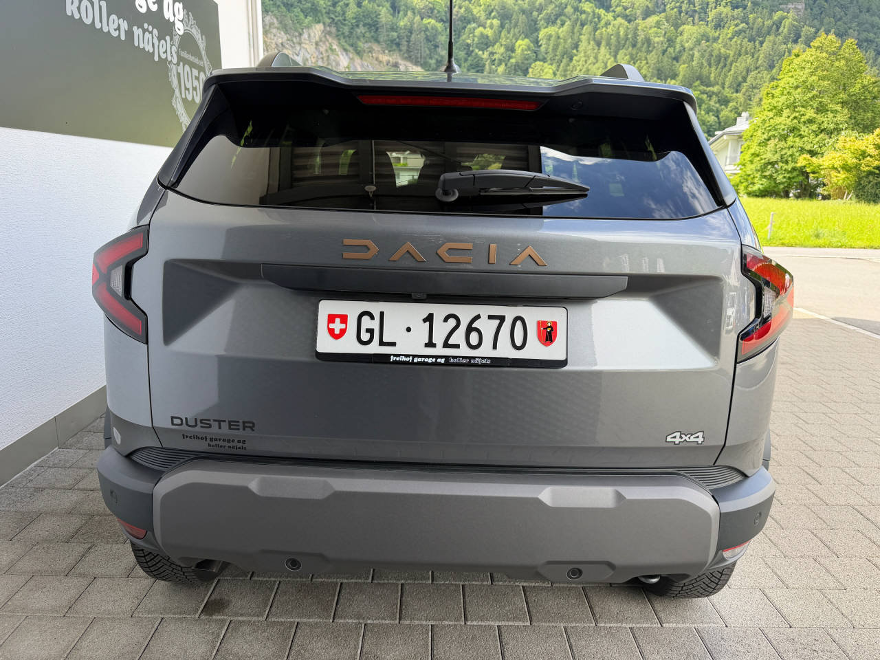DACIA DUSTER Extreme mild hybrid 130 4x4, Mild-Hybrid Benzin/Elektro, Vorführwagen, Handschaltung - 4