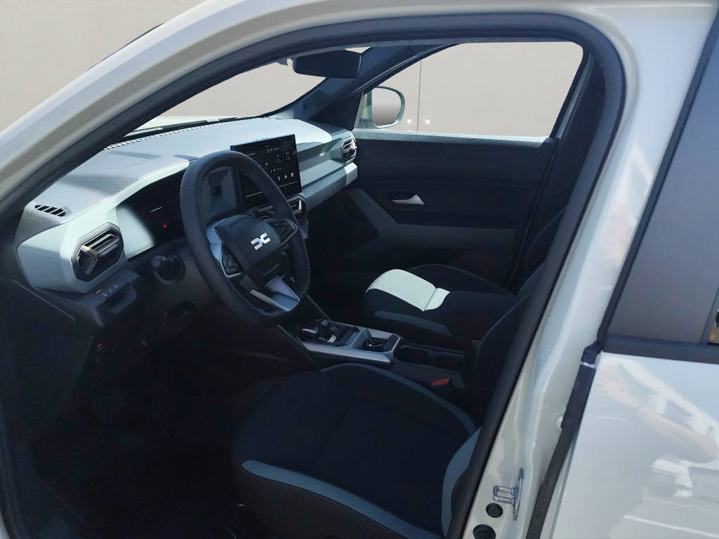 DACIA Duster 1.2 Hybrid Extreme 4WD, Mild-Hybrid Benzin/Elektro, Vorführwagen, Automatik - 4