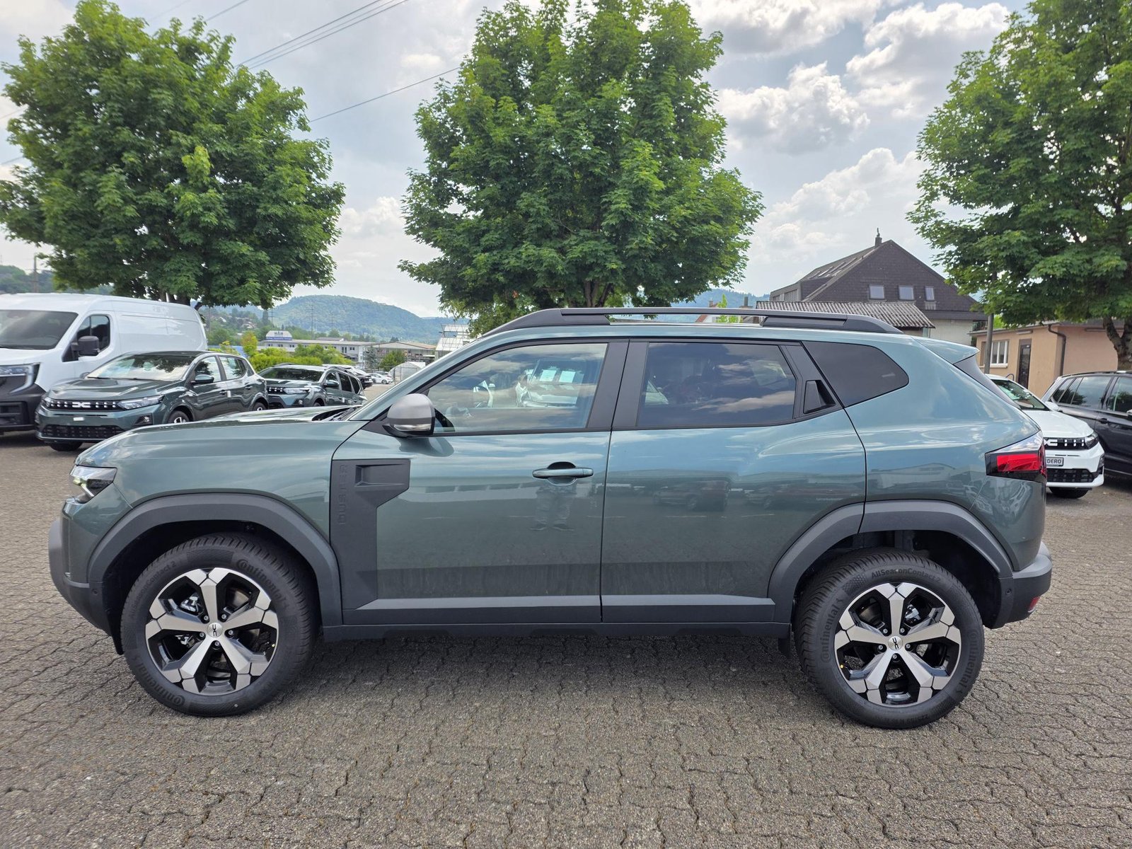DACIA Duster 1.2 Hybrid Journey 4WD, Hybride Intégral Essence/Électricité, Voiture de démonstration, Automatique - 2