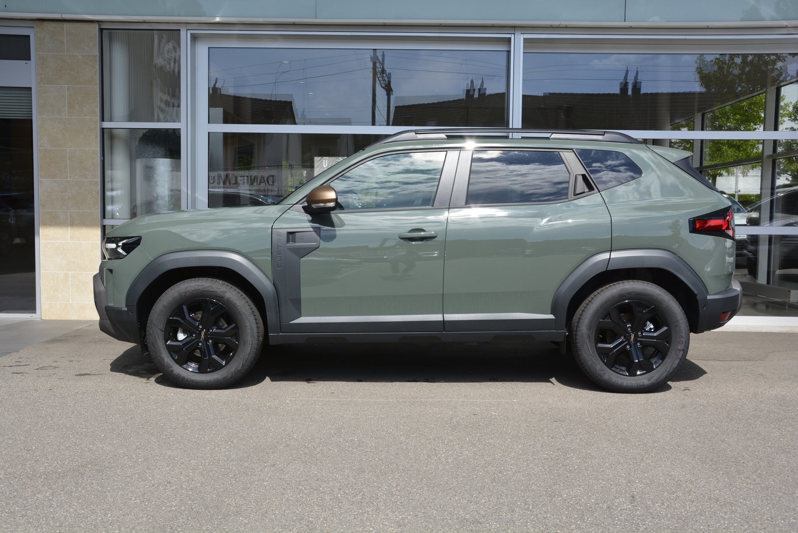 DACIA DUSTER extreme hybrid 155, Hybride Intégral Essence/Électricité, Voiture de démonstration, Automatique - 3