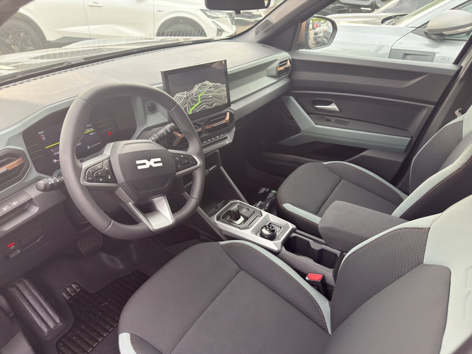 DACIA DUSTER extreme hybrid 150 4x4, Hybride Intégral Essence/Électricité, Voiture de démonstration, Automatique - 5
