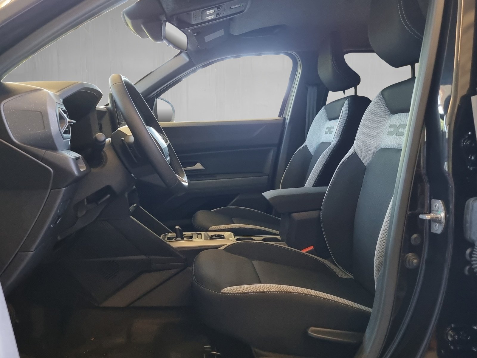 DACIA Duster 1.2 Hybrid Journey 4WD, Hybride Intégral Essence/Électricité, Voiture de démonstration, Automatique - 7