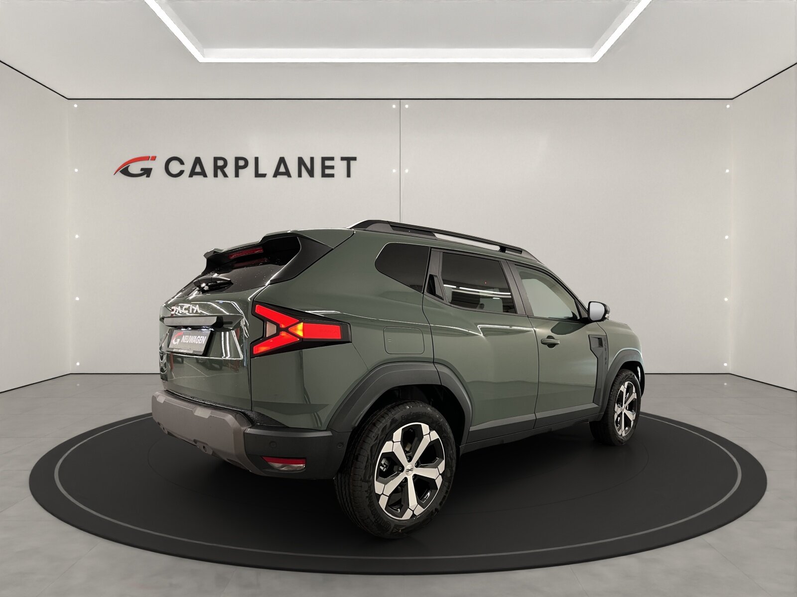 DACIA Duster 1.6 Hybrid Journey, Full-Hybrid Petrol/Electric, Ex-demonstrator, Automatic - 5