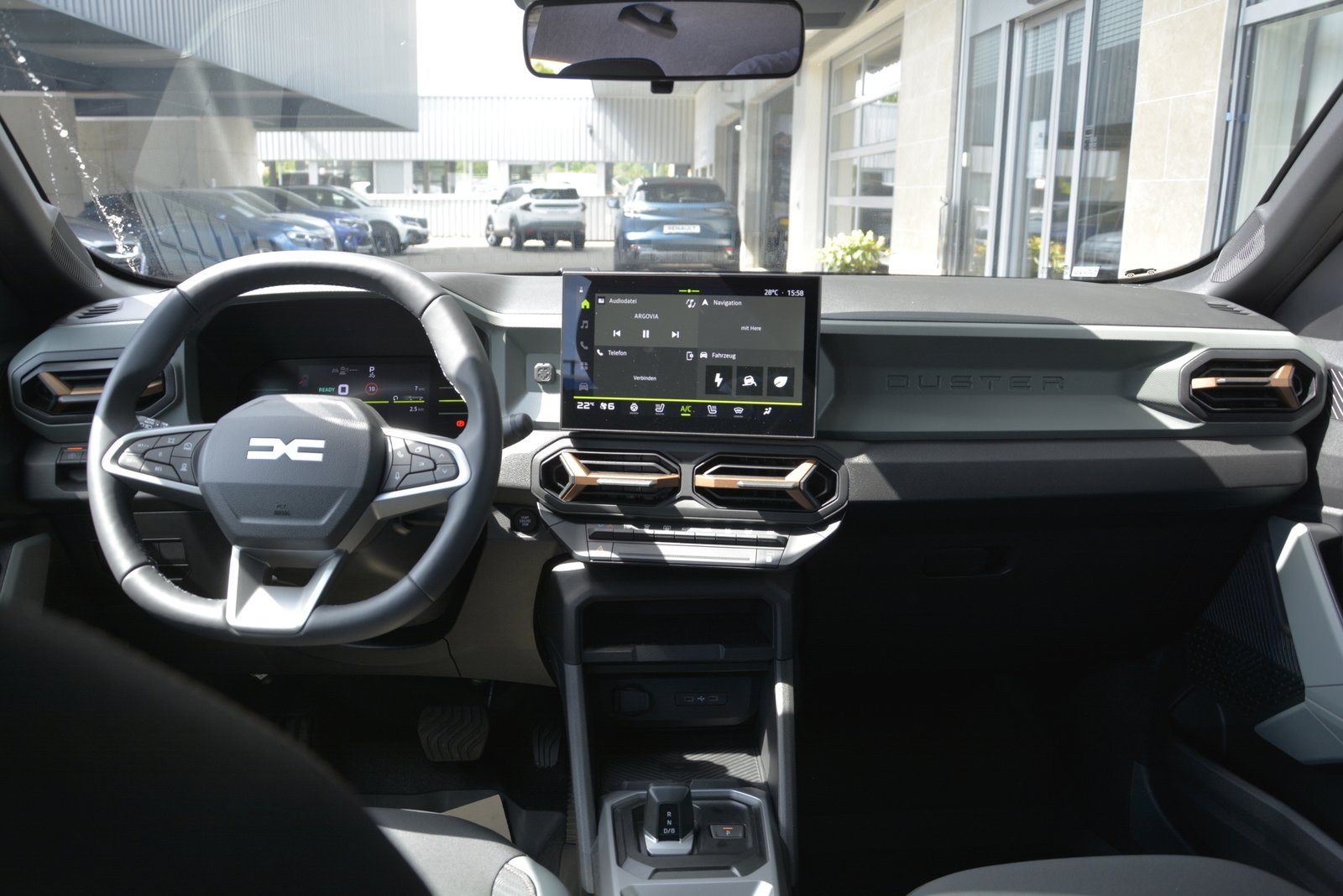 DACIA DUSTER extreme hybrid 155, Full-Hybrid Petrol/Electric, Ex-demonstrator, Automatic - 6