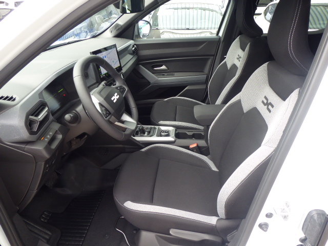 DACIA Duster 1.2 Hybrid 150 Journey 4WD Aut., Voll-Hybrid Benzin/Elektro, Vorführwagen, Automatik - 6