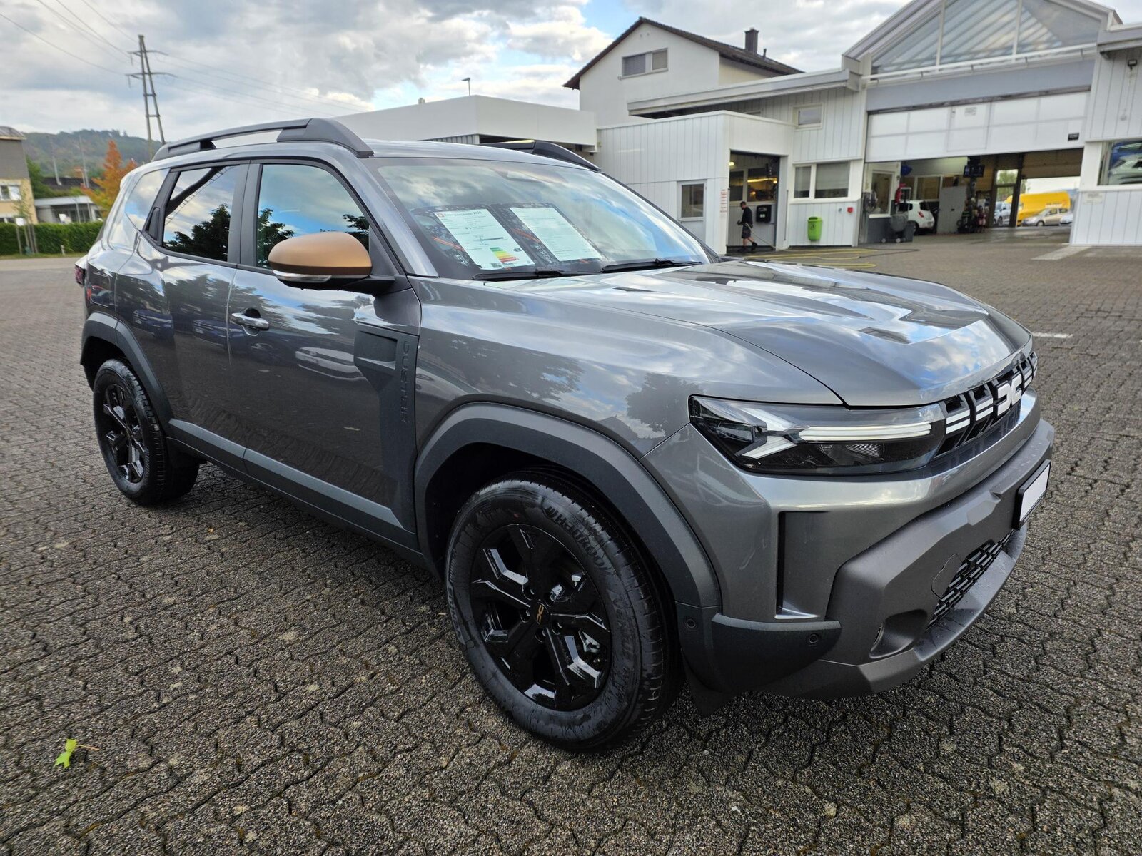 DACIA Duster 1.8 Hybrid Extreme, Hybride Intégral Essence/Électricité, Voiture de démonstration, Automatique - 5