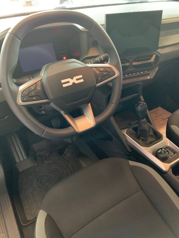DACIA DUSTER 1.2 TCe Extreme 4WD, Mild-Hybrid Benzin/Elektro, Vorführwagen, Handschaltung - 7