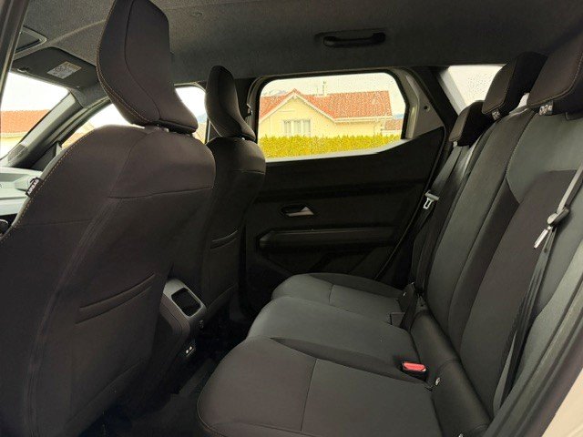 DACIA DUSTER extreme mild hybrid 130 4x4, Mild-Hybrid Petrol/Electric, New car, Manual - 7