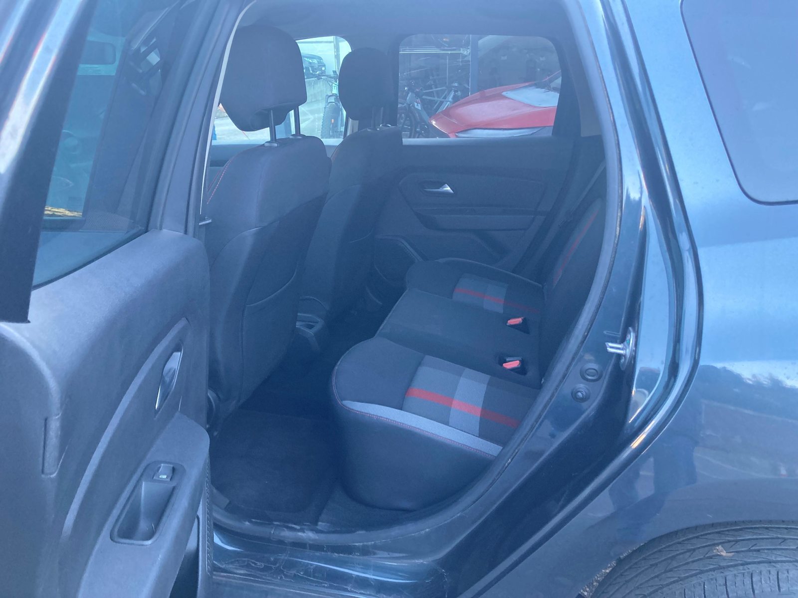 DACIA Duster 1.6 Ultimate 4WD, Benzina, Occasioni / Usate, Manuale - 7