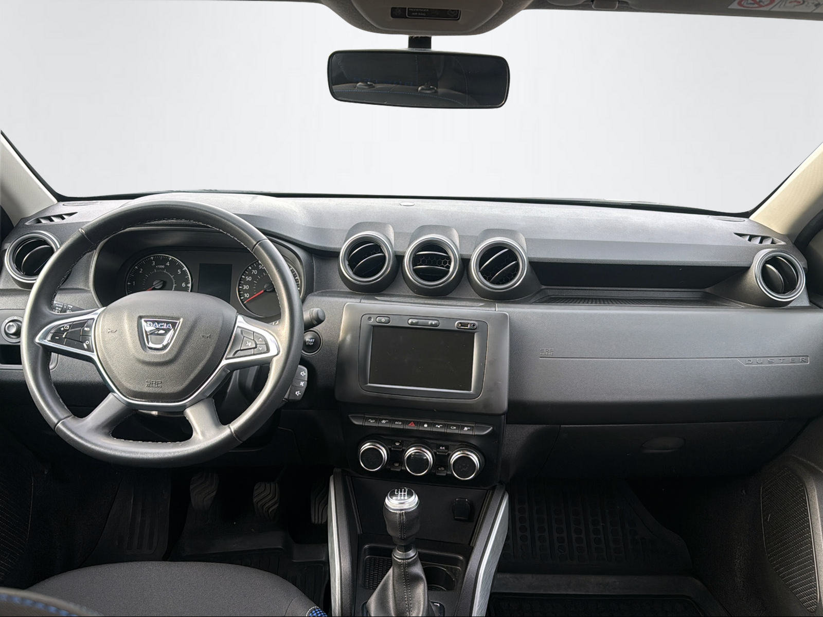 DACIA Duster 1.3 TCe 150 Celebration 4WD, Petrol, Second hand / Used, Manual - 7