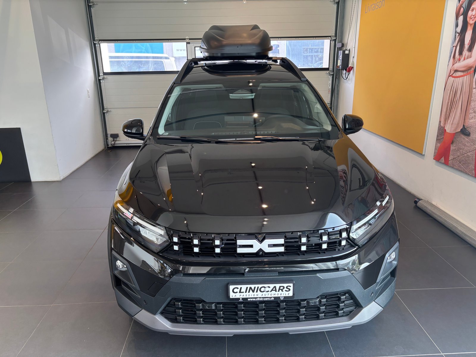 DACIA Jogger HEV 155 Journey, Petrol, New car, Automatic - 2