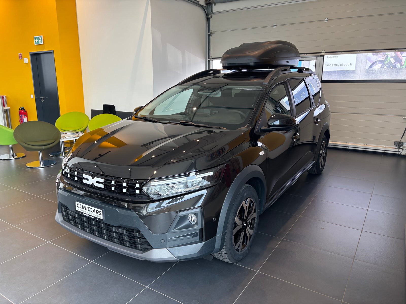 DACIA Jogger HEV 155 Journey, Petrol, New car, Automatic - 3