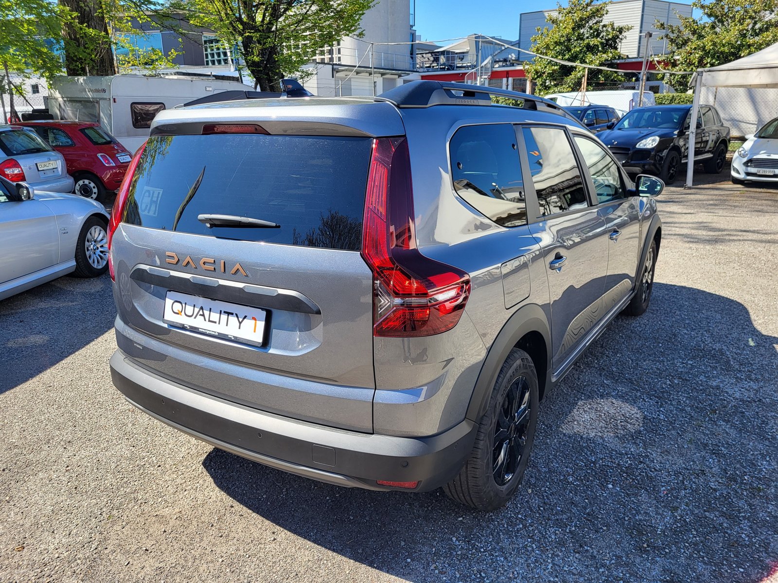 DACIA JOGGER HEV140 Extreme, Full-Hybrid Petrol/Electric, Second hand / Used, Automatic - 6