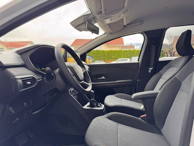 DACIA Jogger Extreme+ hybrid 140 7-Plätzer, Full-Hybrid Petrol/Electric, New car, Automatic - 6