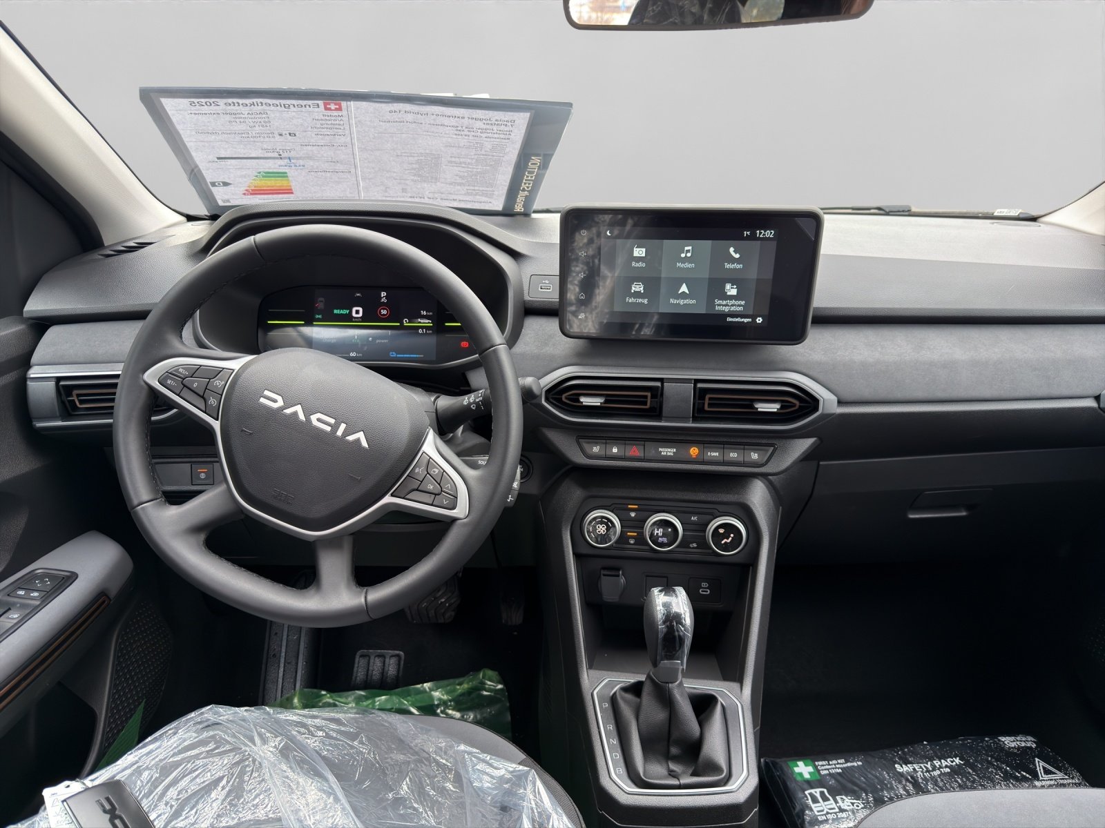 DACIA Jogger extreme+ hybrid 140 7-Plätzer, Hybride Intégral Essence/Électricité, Voiture nouvelle, Automatique - 7