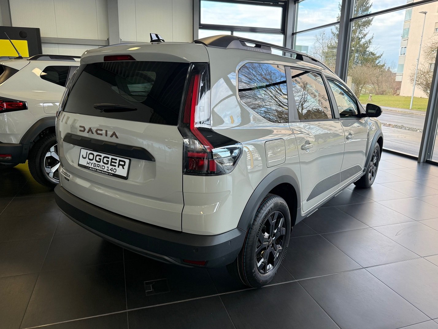 DACIA Jogger 1.8 Hybrid Extreme, Hybride Intégral Essence/Électricité, Voiture nouvelle, Automatique - 2