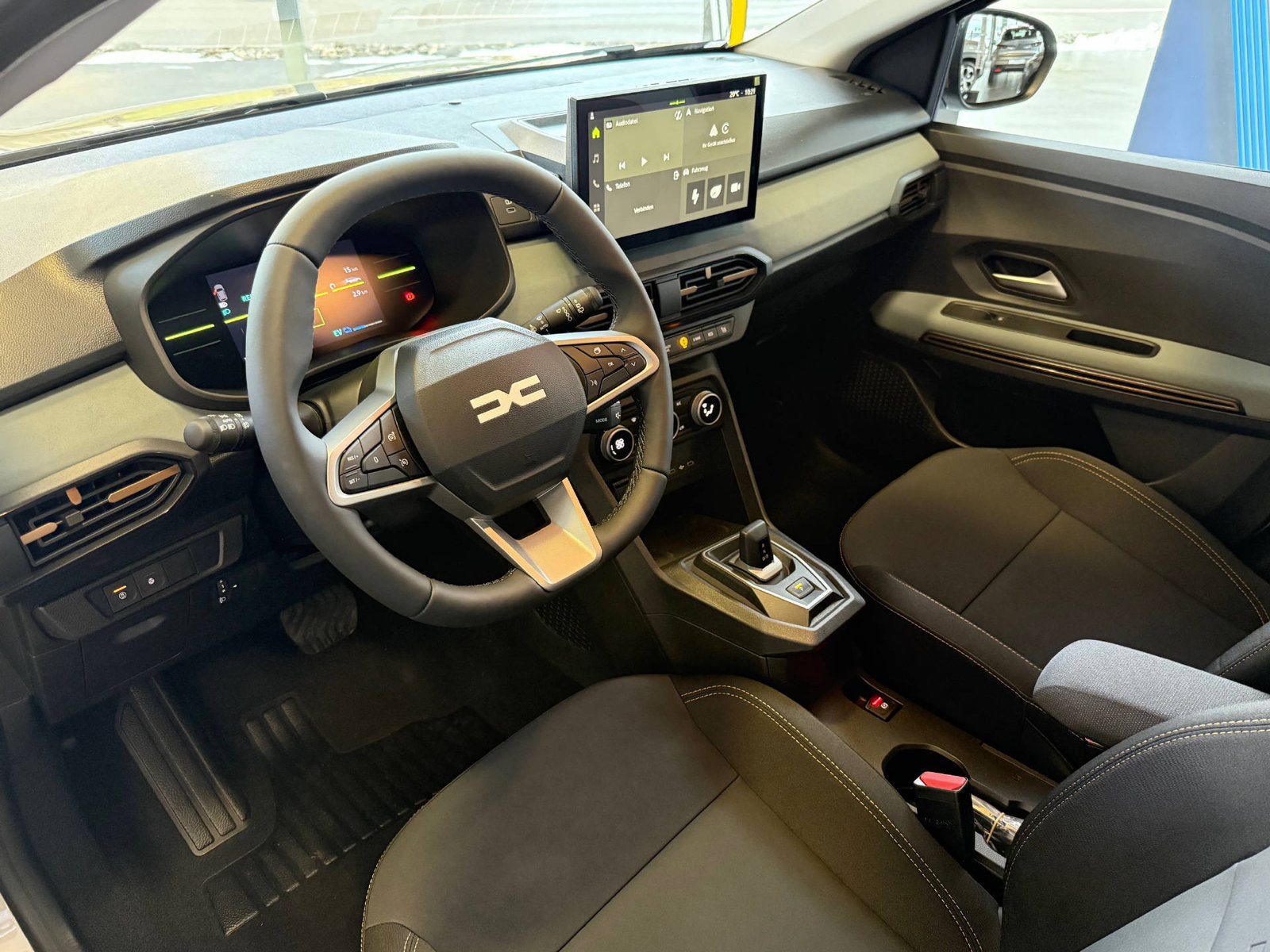 DACIA Jogger 1.8 Hybrid Extreme, Hybride Intégral Essence/Électricité, Voiture nouvelle, Automatique - 3