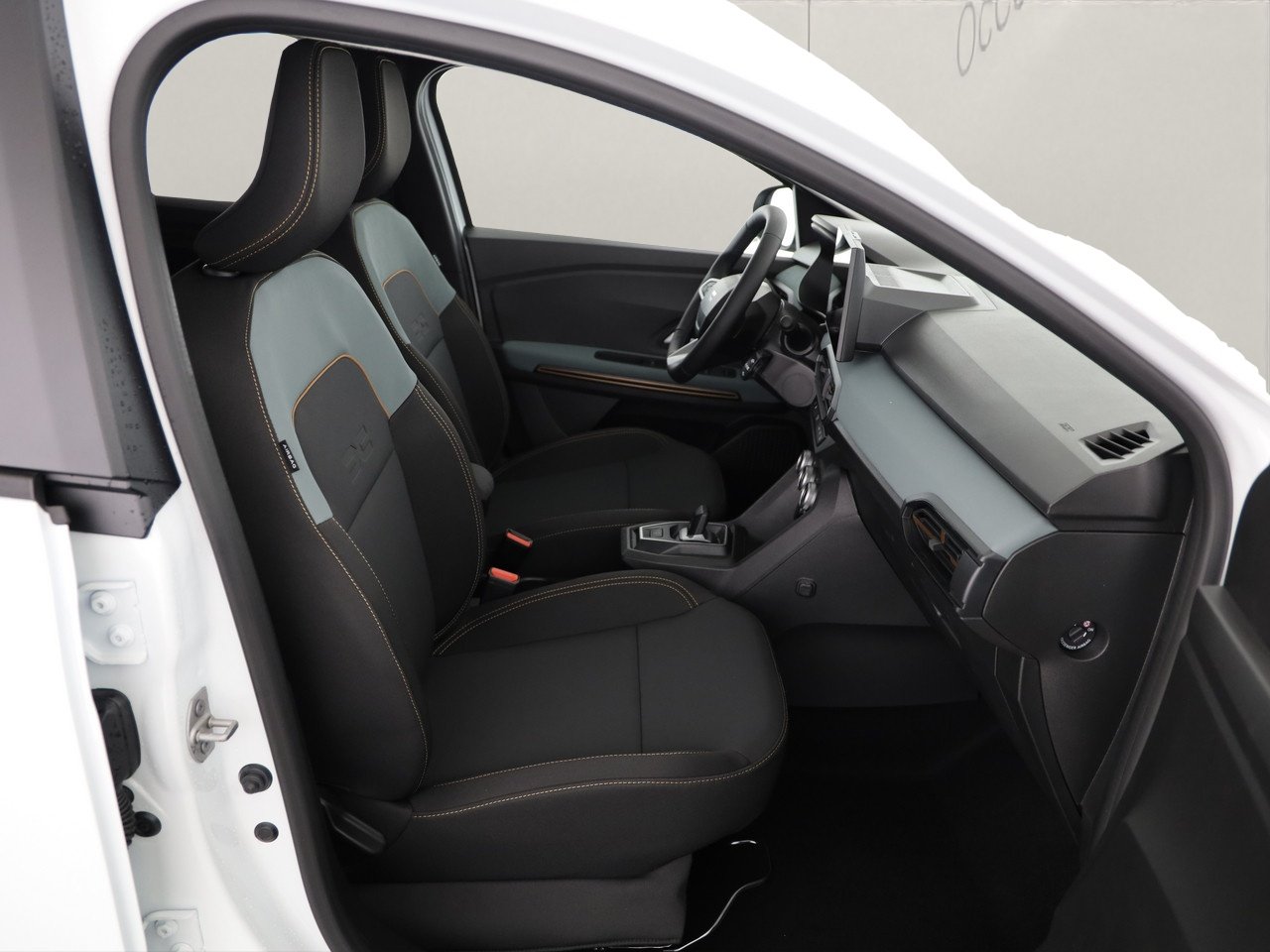 DACIA Jogger 1.8 Hybrid Extreme, Full-Hybrid Petrol/Electric, New car, Automatic - 7