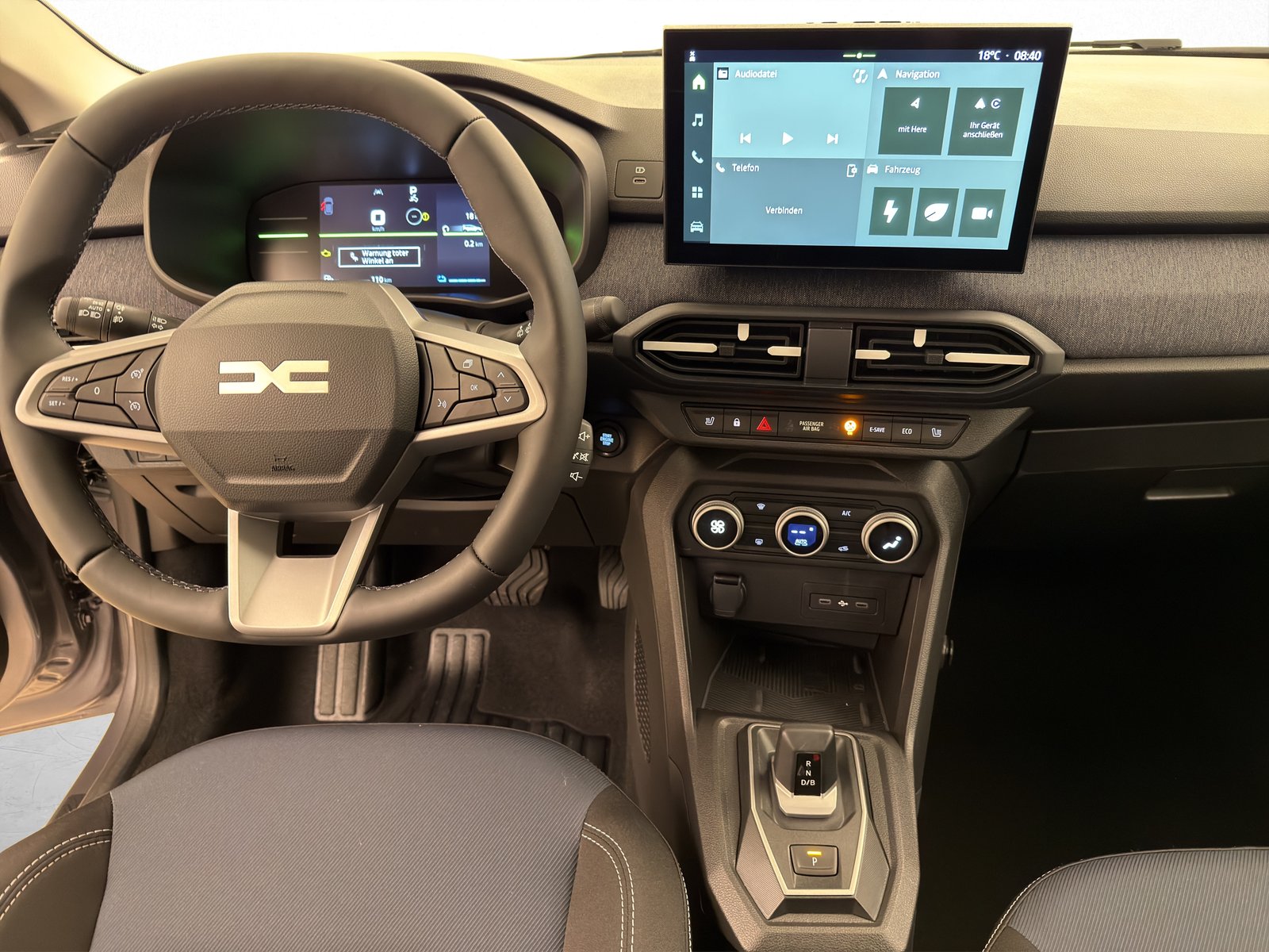 DACIA Jogger 1.8 Hybrid Journey, Voll-Hybrid Benzin/Elektro, Neuwagen, Automatik - 7