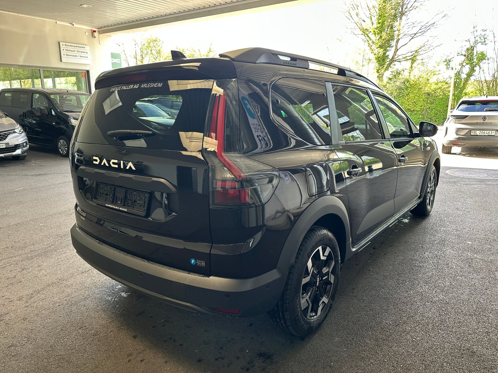 DACIA Jogger journey hybrid 155 7-Plätzer, Voll-Hybrid Benzin/Elektro, Neuwagen, Automatik - 4