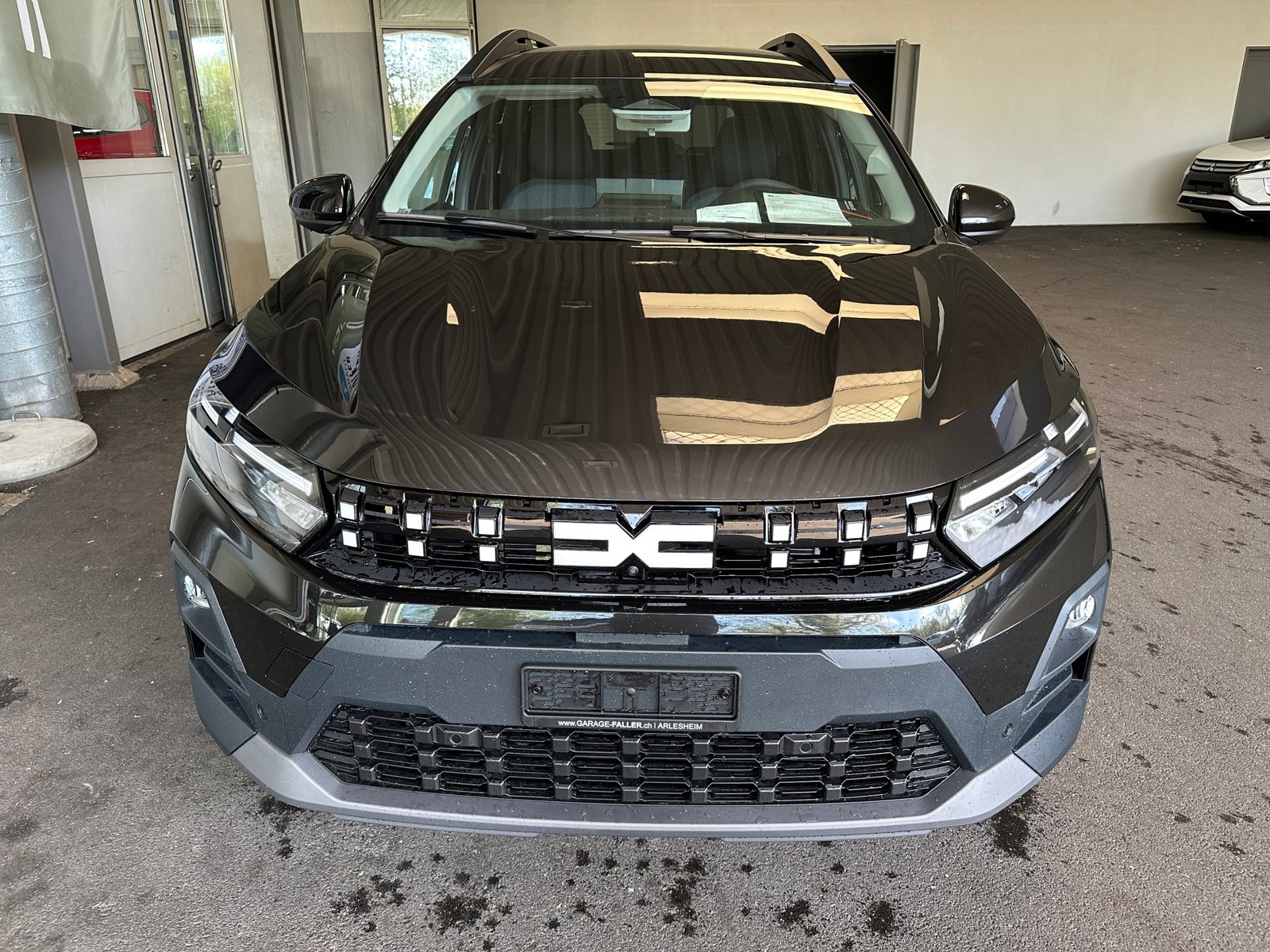 DACIA Jogger journey hybrid 155 7-Plätzer, Voll-Hybrid Benzin/Elektro, Neuwagen, Automatik - 7