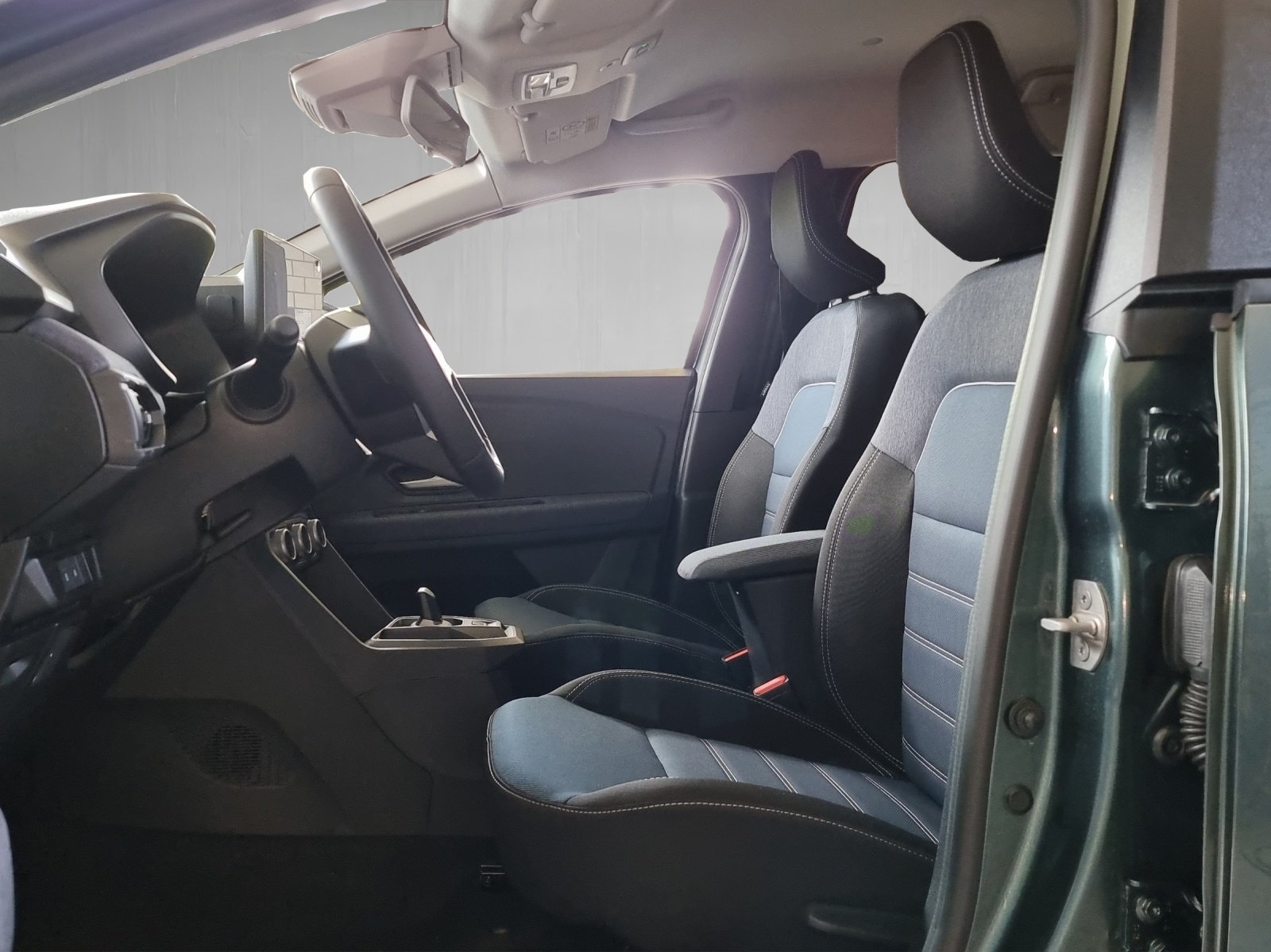 DACIA Jogger 1.8 Hybrid Journey, Voll-Hybrid Benzin/Elektro, Neuwagen, Automatik - 7