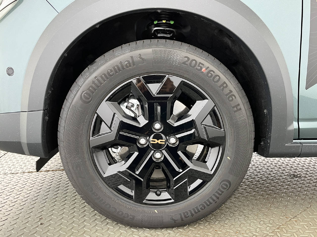 DACIA Jogger 1.8 Hybrid Extreme, Voll-Hybrid Benzin/Elektro, Neuwagen, Automatik - 6