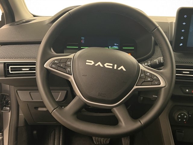 DACIA Jogger 1.6 Hybrid Expression 7 Plätze, Hybride Intégral Essence/Électricité, Voiture nouvelle, Automatique - 7