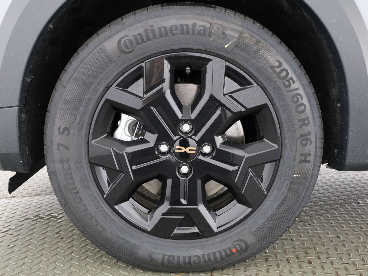 DACIA Jogger 1.8 Hybrid Extreme 7P, Voll-Hybrid Benzin/Elektro, Neuwagen, Automatik - 4