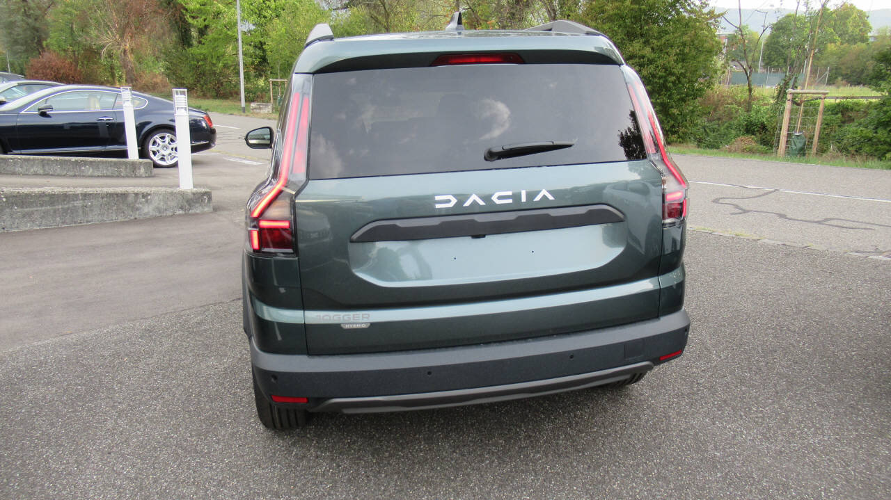 DACIA Jogger 1.8 Hybrid Journey 7P, Full-Hybrid Petrol/Electric, New car, Automatic - 3