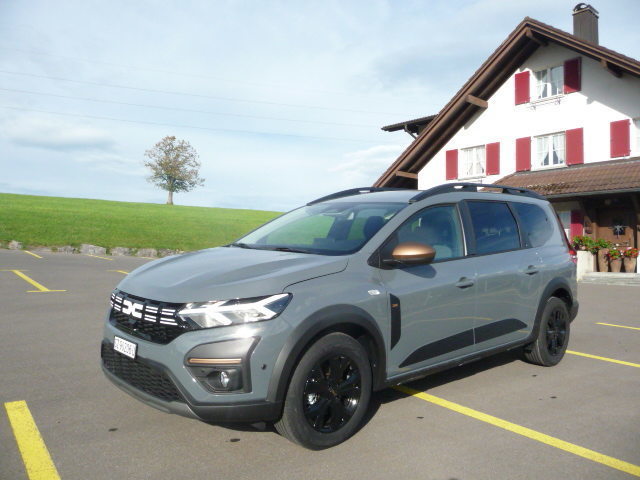 DACIA JOGGER 1.0 TCe Extreme 7P, Petrol, Second hand / Used, Manual - 3