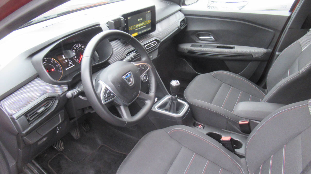 DACIA Jogger 1.0 TCe Extreme 7P, Petrol, Second hand / Used, Manual - 5