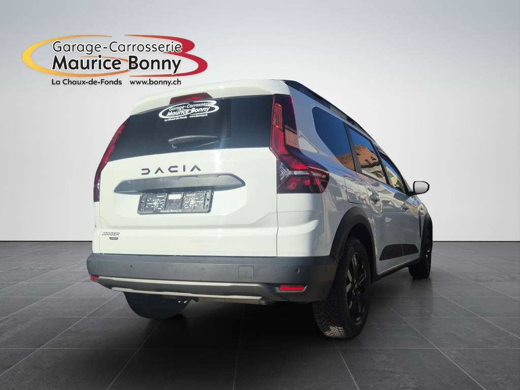 DACIA Jogger 1.6 Hybrid Extreme, Full-Hybrid Petrol/Electric, Second hand / Used, Automatic - 3